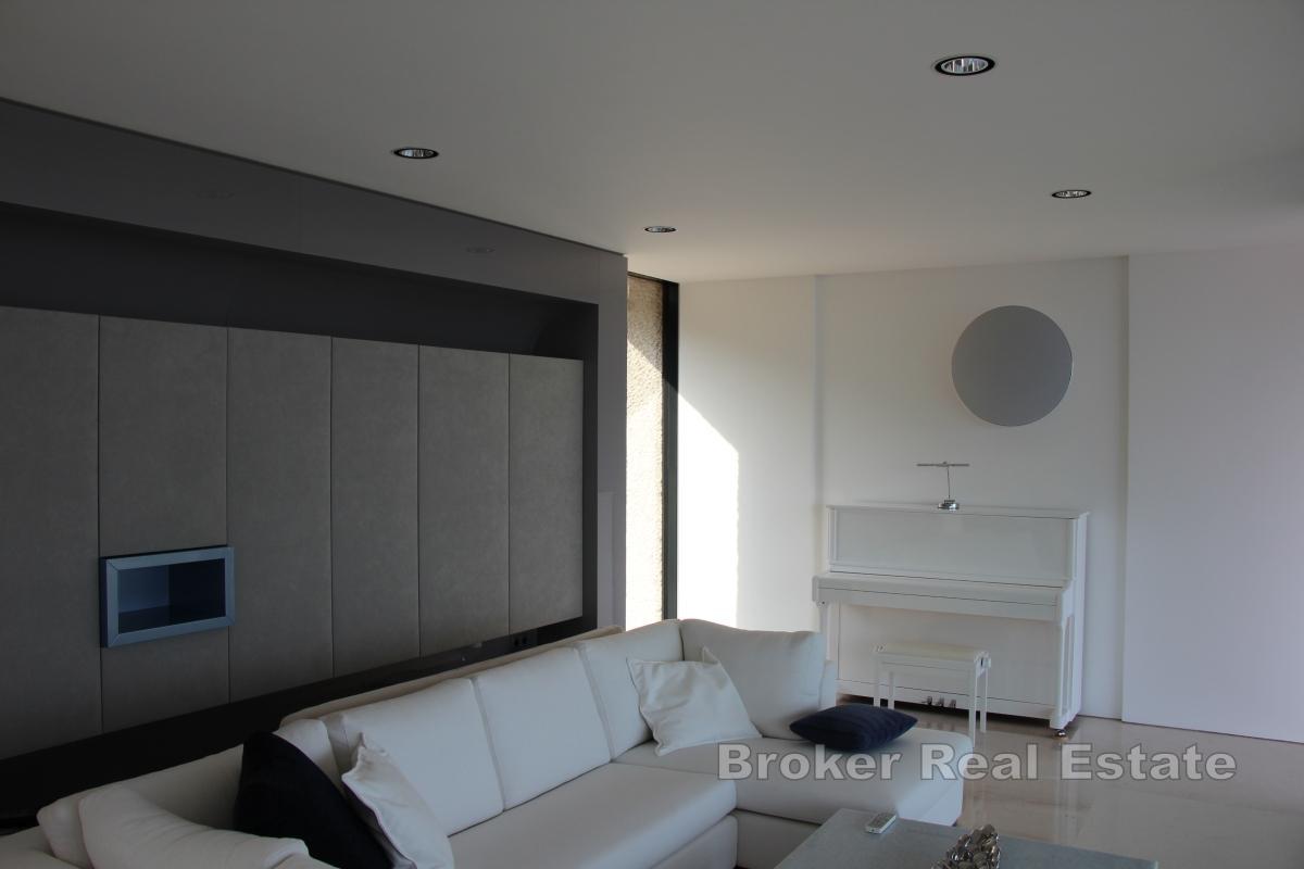 Vila s výhľadom na more a ostrovy