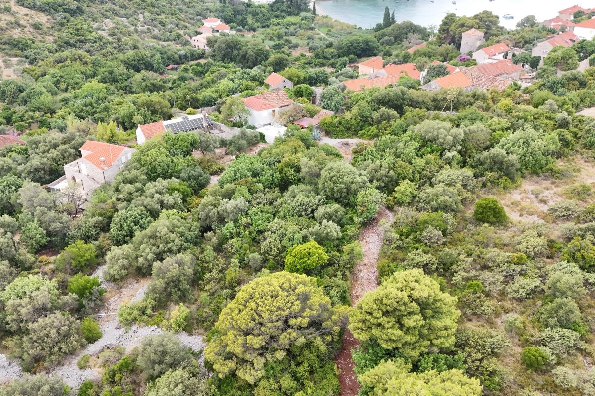 001-2052-72-Dubrovnik-Building-land-with-a-sea-view-for-sale