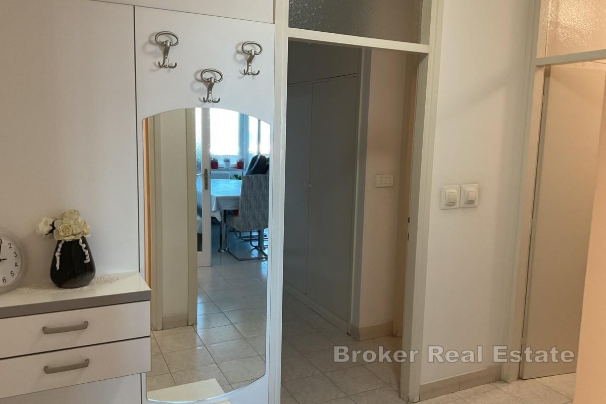 Dvojizbový apartmán s panoramatickým výhľadom na more