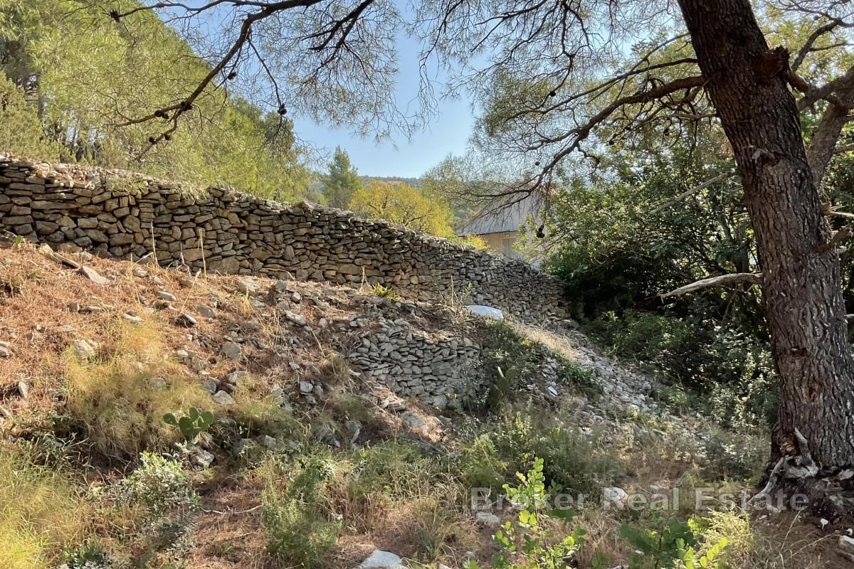 Attraktiv tomt med havutsikt