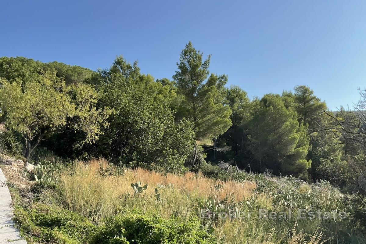 Atrakcyjna działka z widokiem na morze