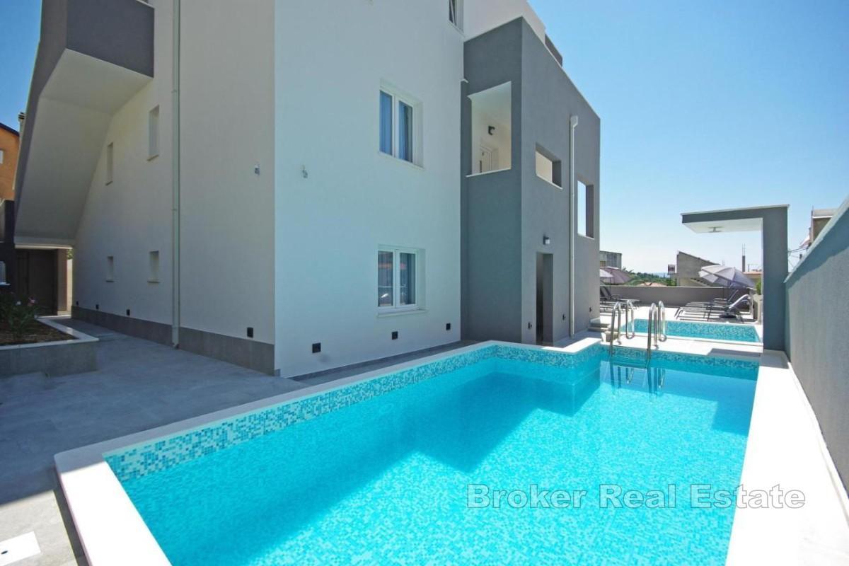 Trojizbový byt v srdci Makarskej