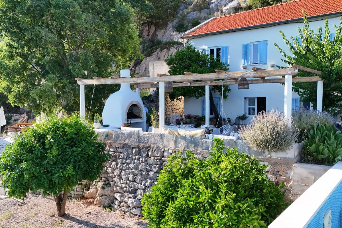 001-2052-97-Peljesac-House-sea-view-for-sale