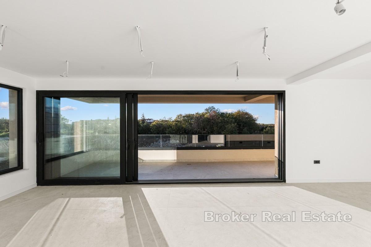 Penthouse avec vue panoramique et toit-terrasse