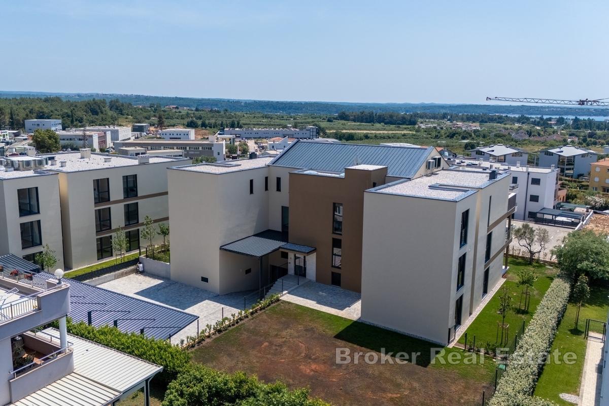 Appartement avec terrasse spacieuse et vue mer