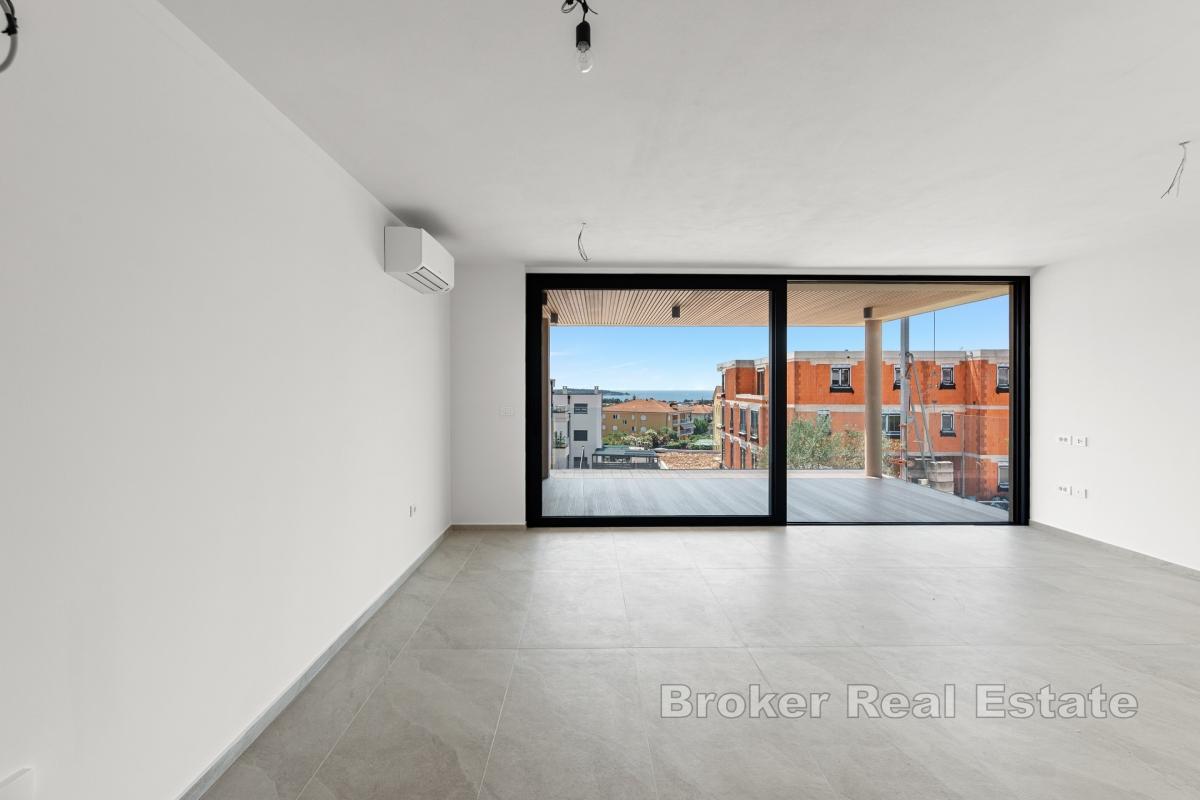 Appartement avec terrasse spacieuse et vue sur la mer