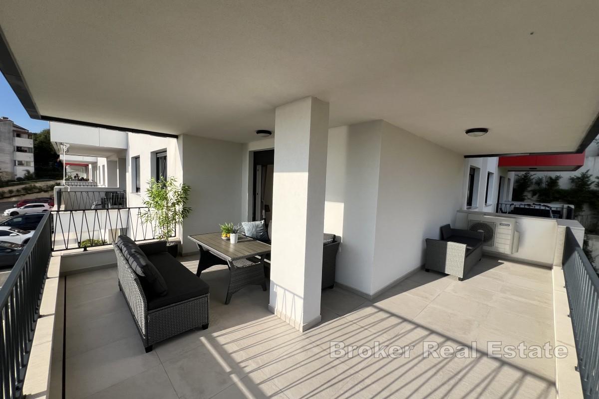 Appartement moderne et élégant avec grande terrasse