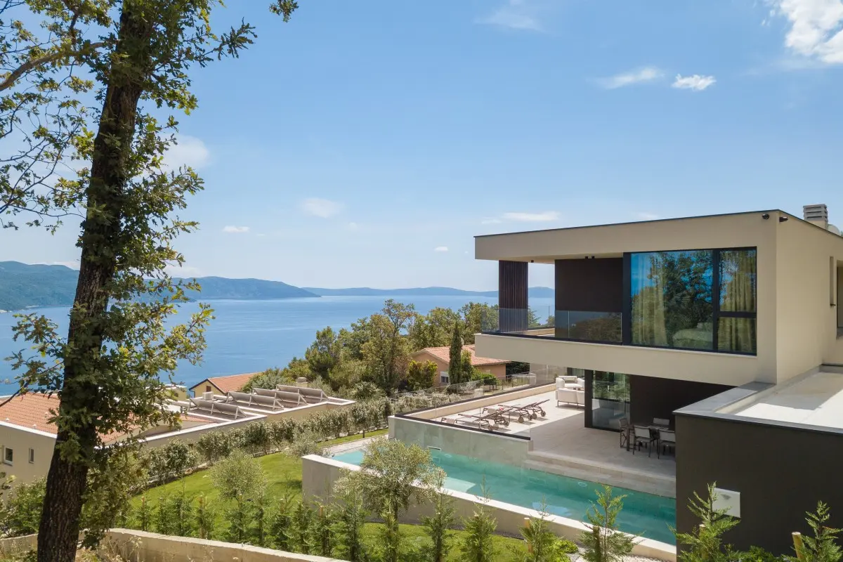 001-2053-29-Labin-Modern-luxury-villa-with-pool-and-sea-view-for-sale