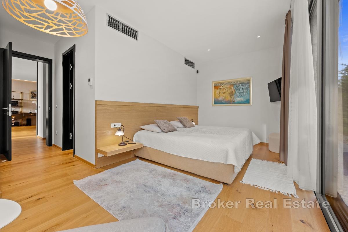 Ekskluzywna, nowoczesna willa z widokiem na morze i strefą wellness