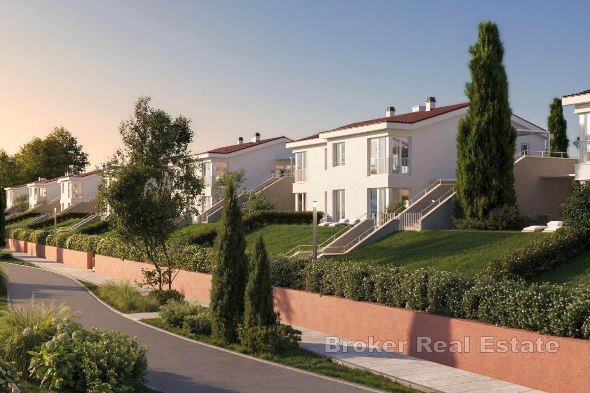 Appartement 2 chambres au 2e étage, en première ligne face à la mer