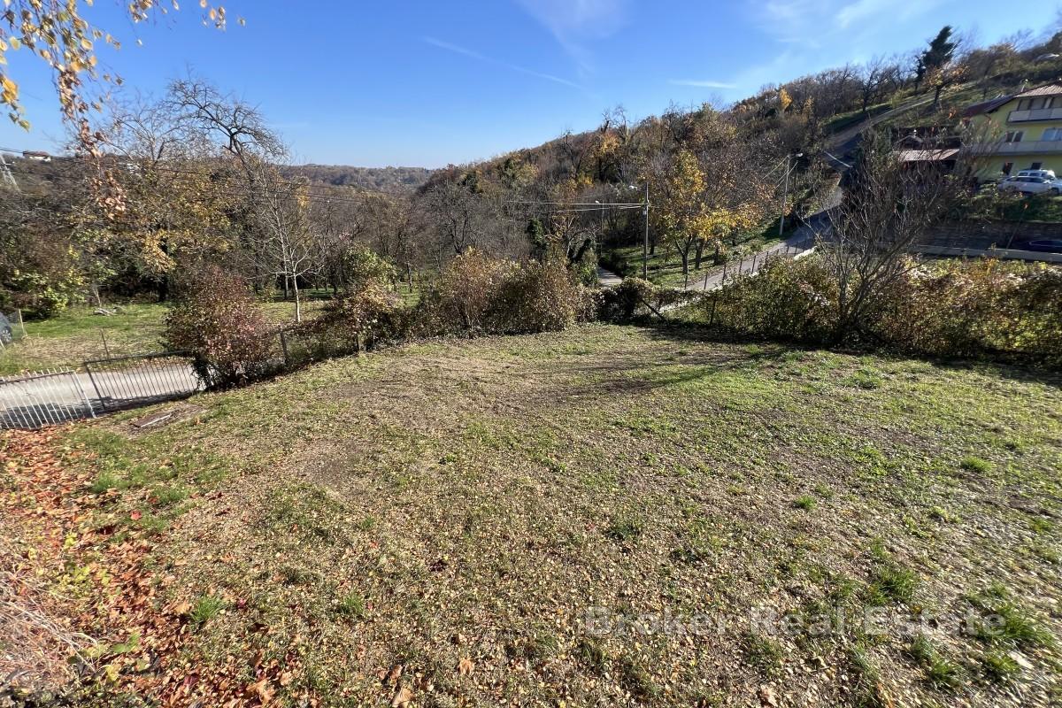 Byggtomt för enfamiljshus