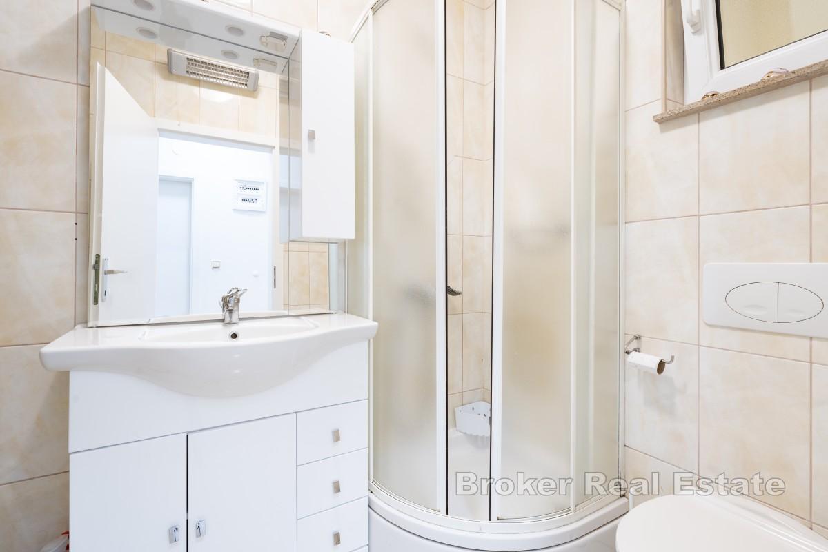 Lägenhet med två sovrum och terrass