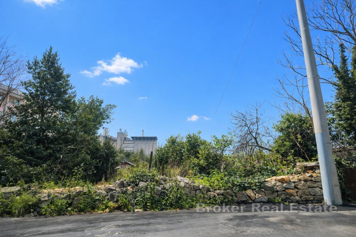 Terreno commerciale per investimento