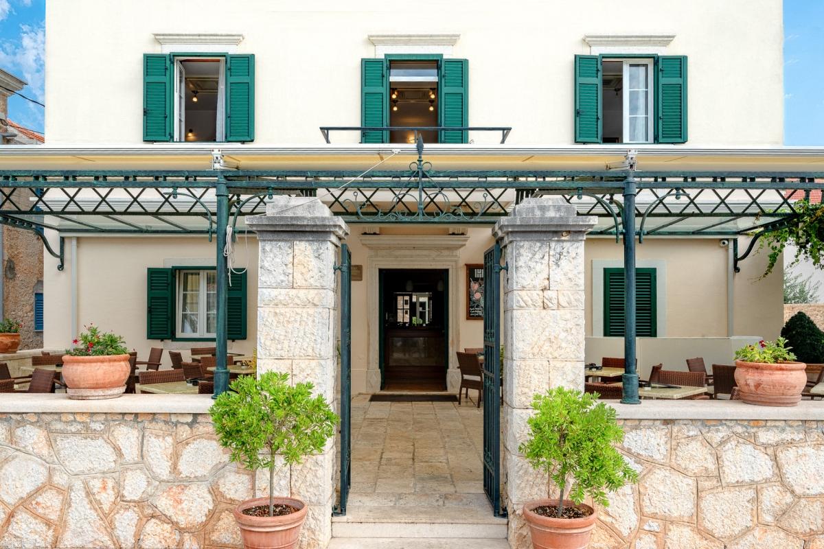 Historisches Boutique-Hotel in erster Reihe zum Meer