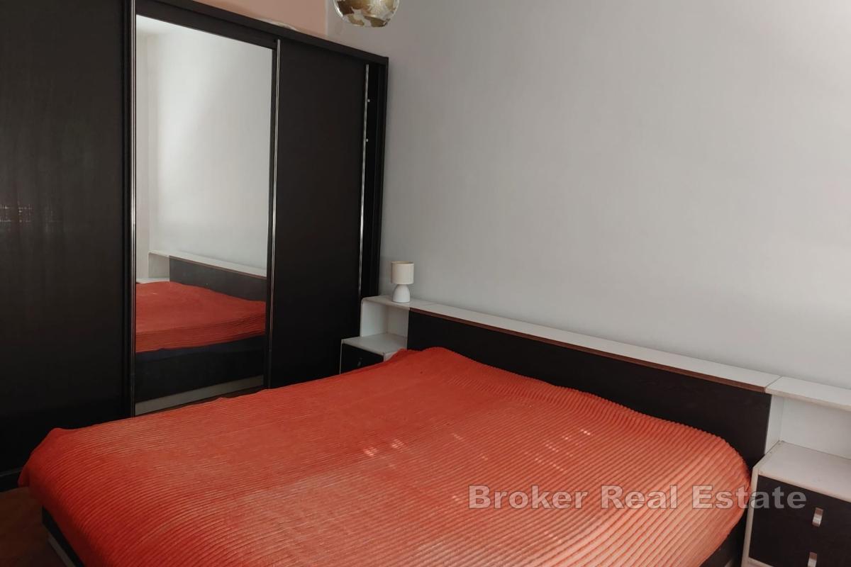 Helle und frisch renovierte Wohnung