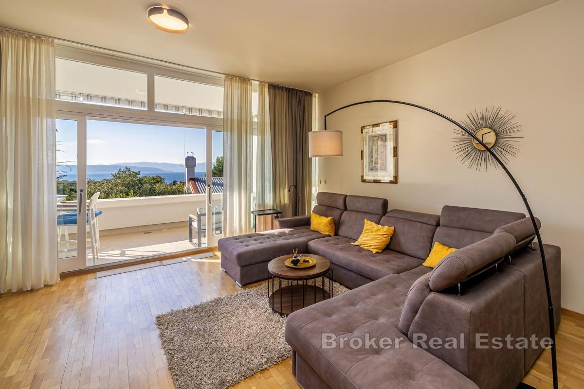 Dvojna kuća s pogledom na more