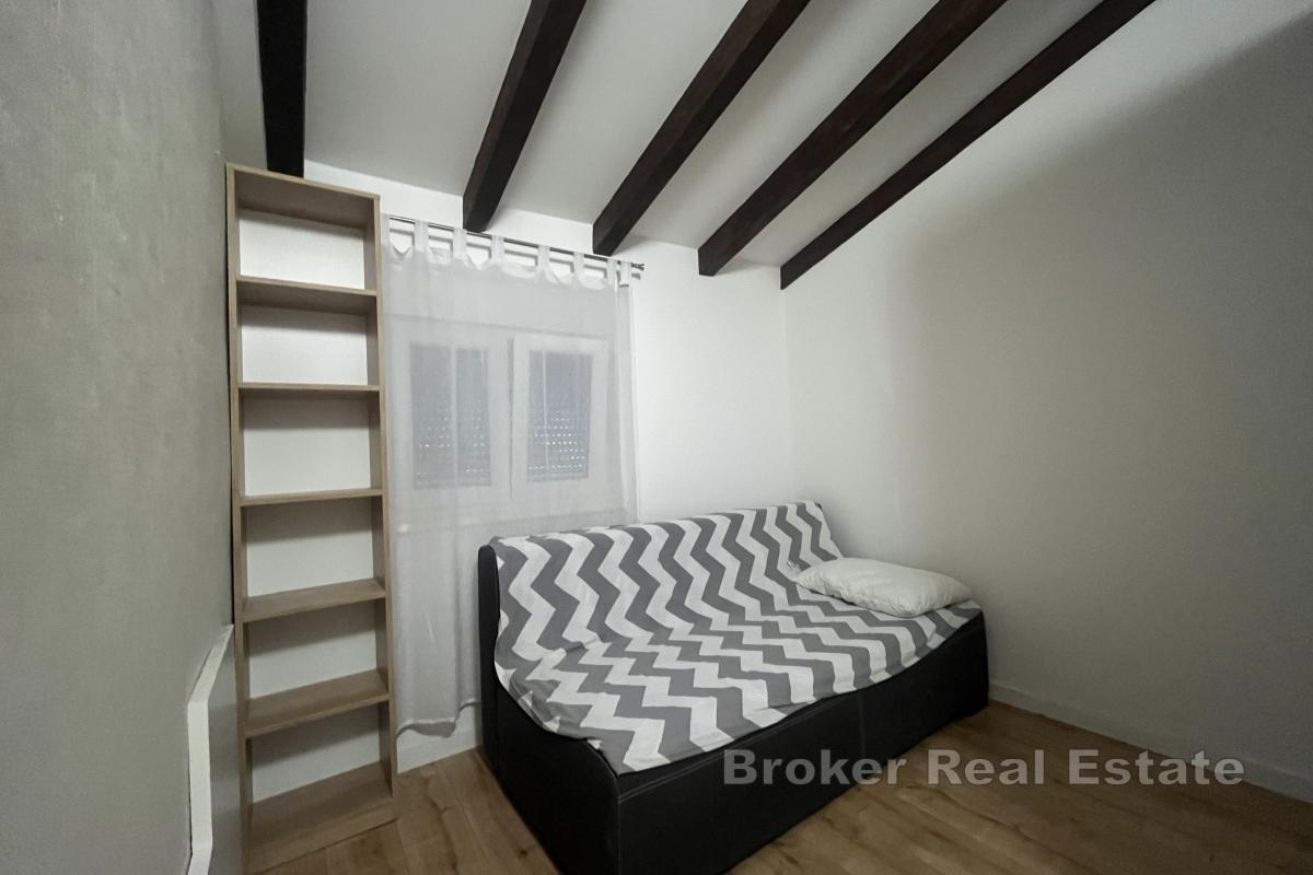 Svetlá a luxusná vila s bazénom