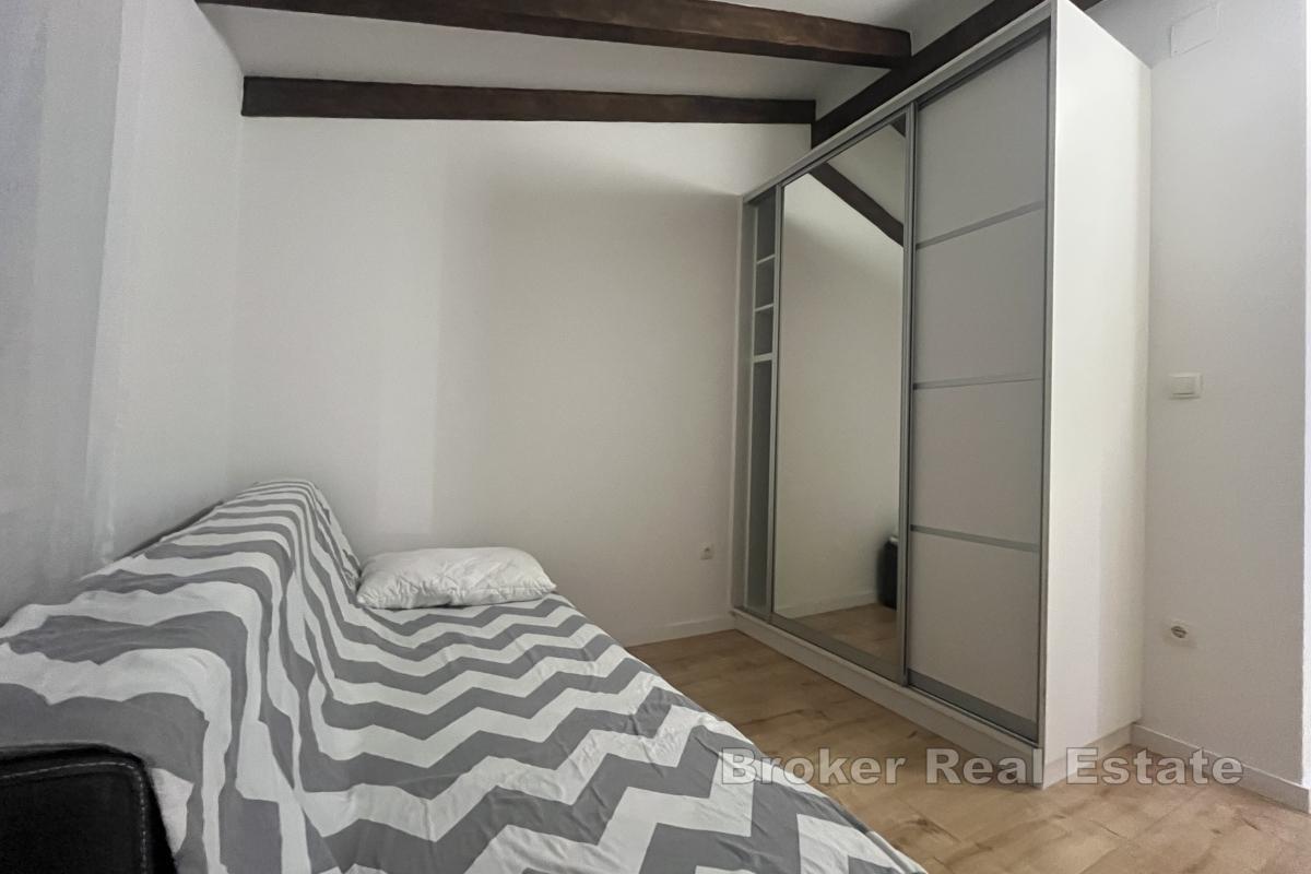 Svetlá a luxusná vila s bazénom