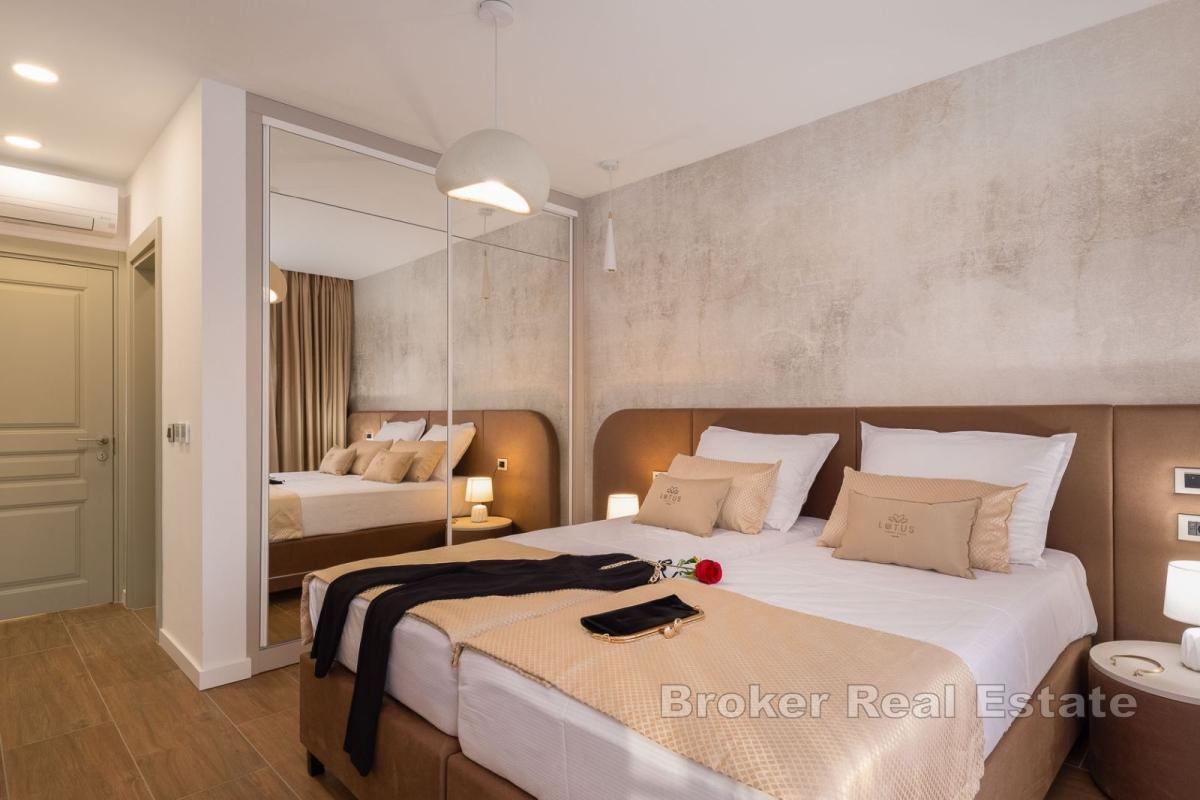 Luxuriöse, bezugsfertige Villa zu verkaufen