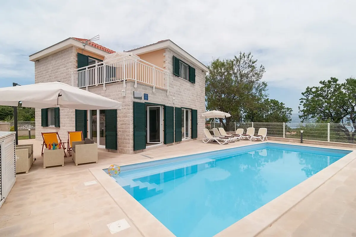 001-2057-12-Brac-Stone-house-with-pool-and-a-sea-view-for-sale