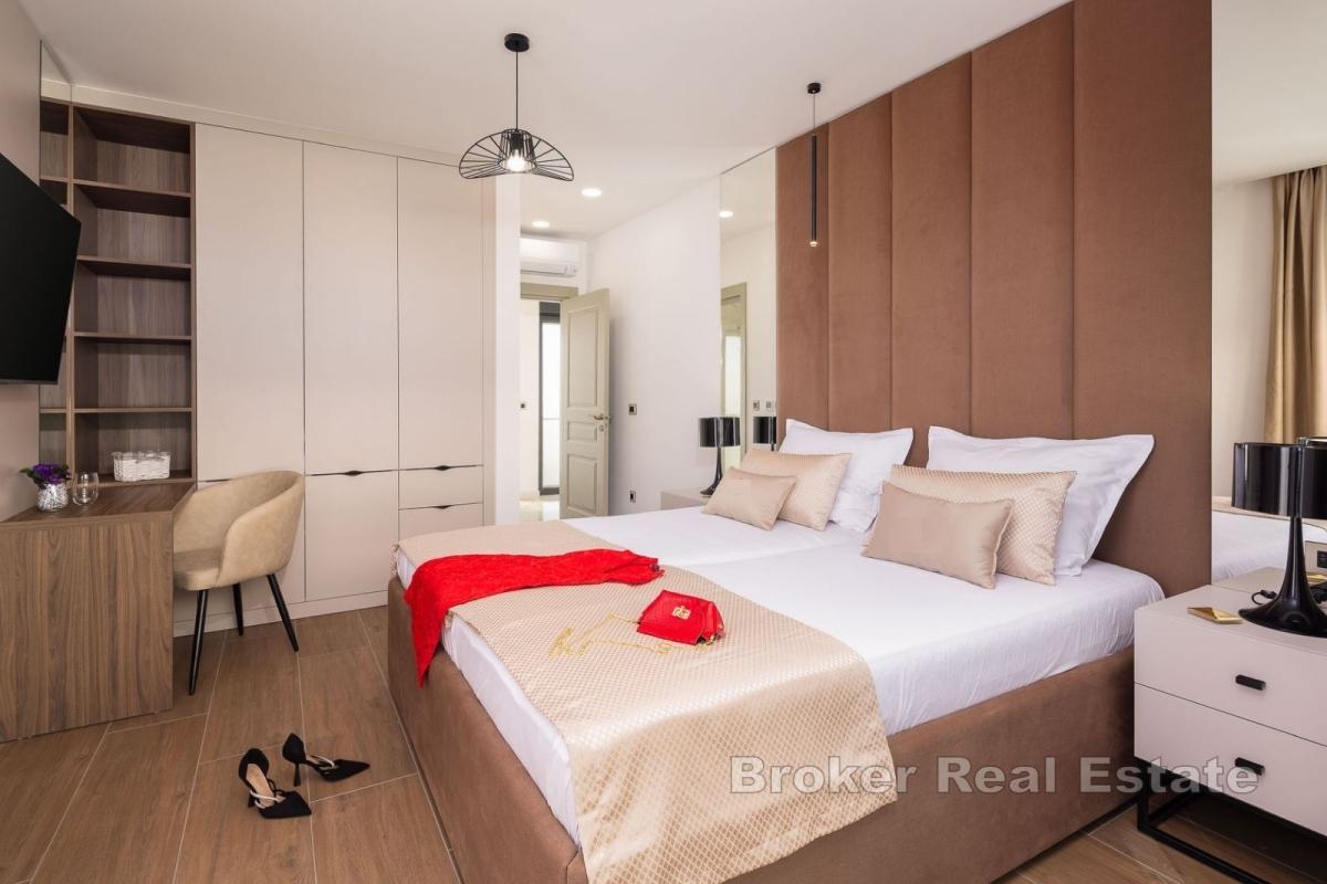 Vakker luksusvilla med basseng