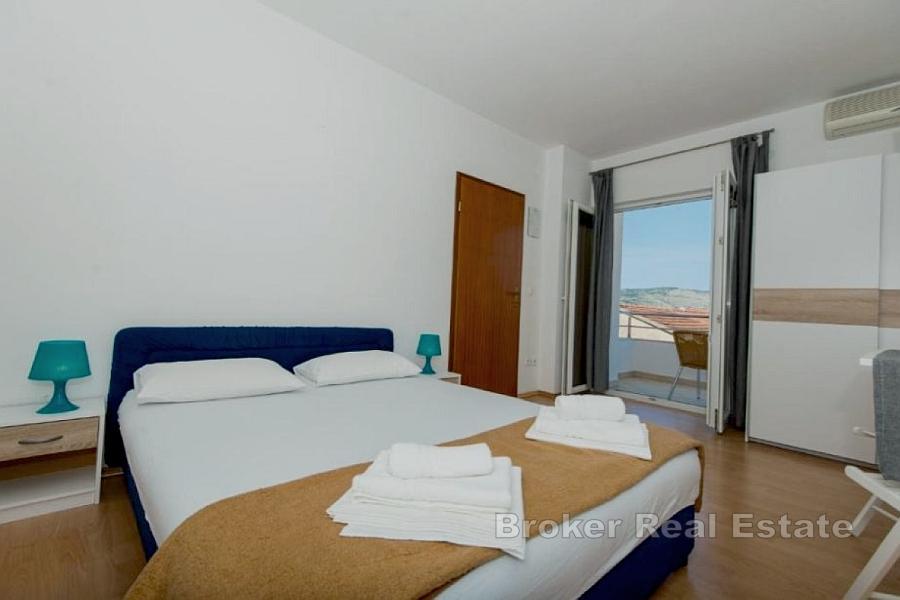 Apartmánový dom s výhľadom na more vo výbornej lokalite