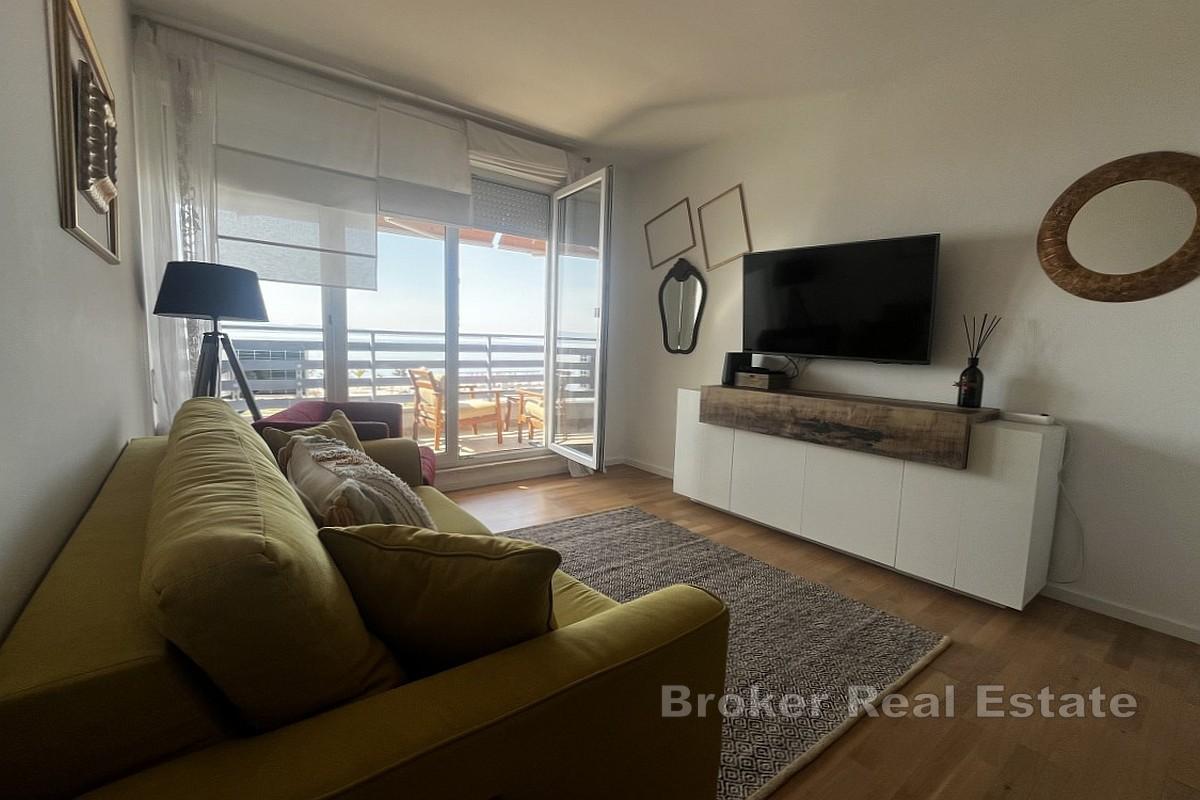 Luxusný dlhodobý prenájom s výhľadom na more