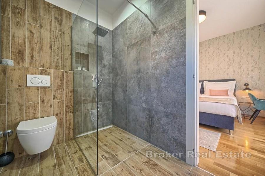 Luxusná vila s výhľadom na more