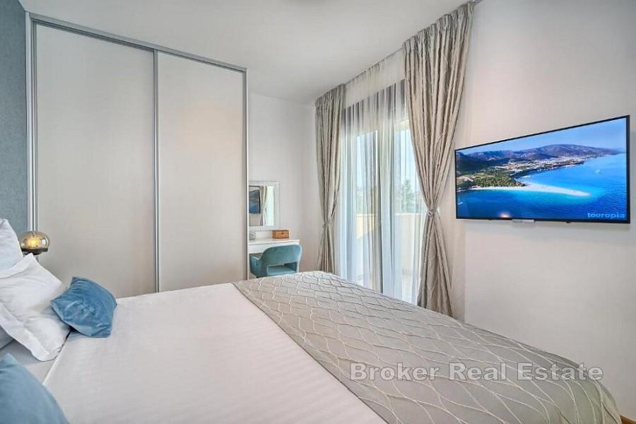 Luxusná vila s výhľadom na more