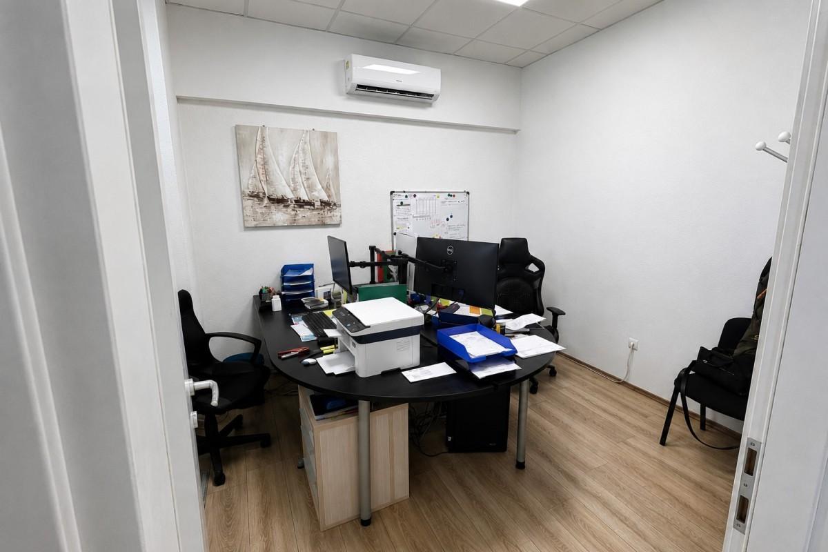 001-2057-49-Split-Sucidar-versatile-business-premises-for-rent