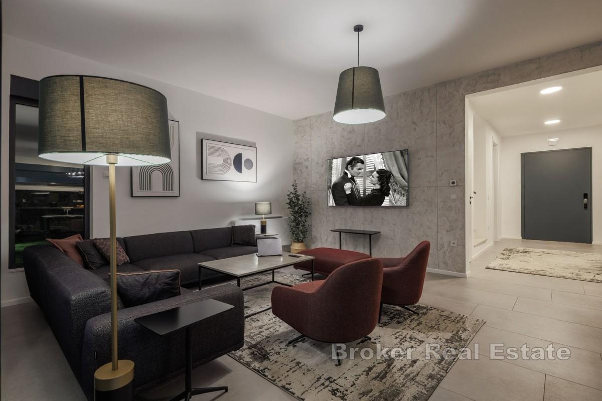 Elegant privat luksusvilla med basseng