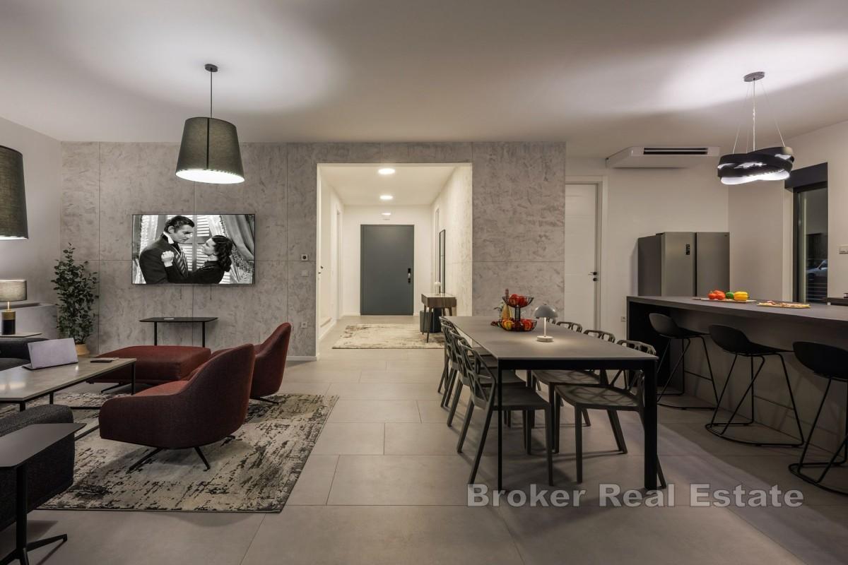 Elegant privat luksusvilla med basseng