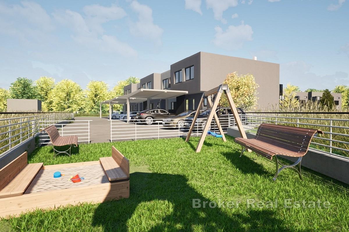 Modernes Haus mit erweiterter Terrasse