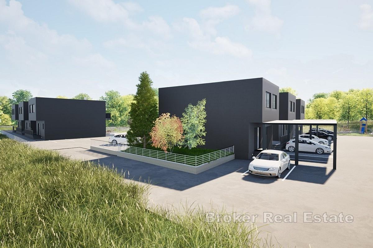Modernes Haus mit erweiterter Terrasse