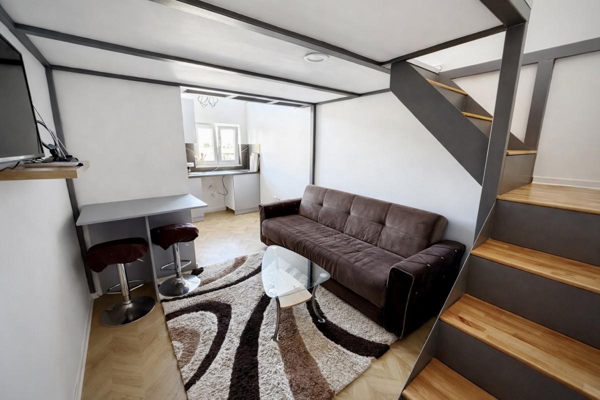 001-2060-09-Split-Mejasi-modern-functional-space-with-gallery-for-rent