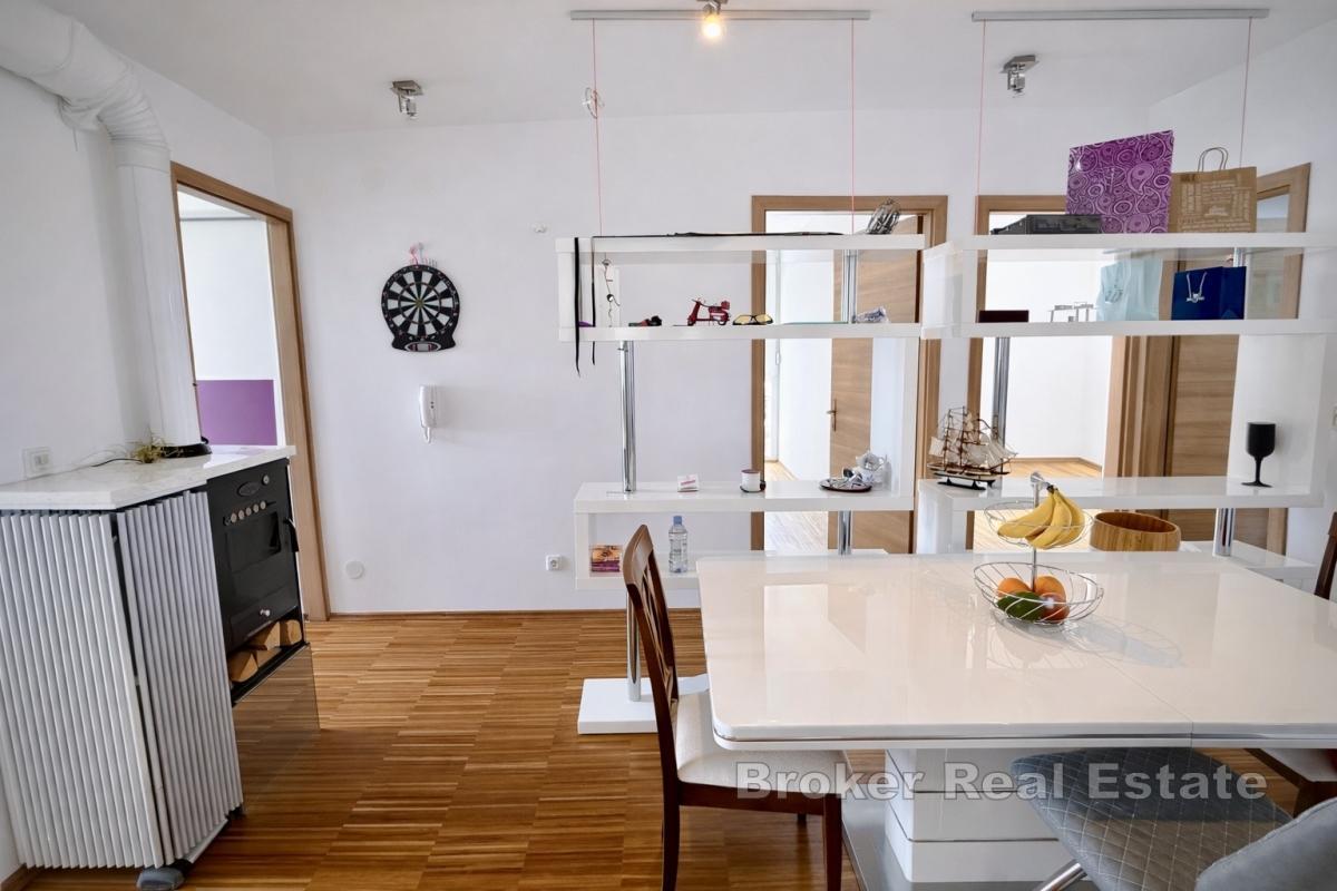 Appartement fonctionnel avec vue imprenable sur la mer