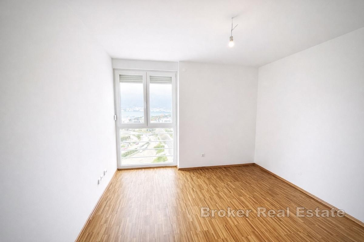 Funkčný byt s otvoreným výhľadom na more