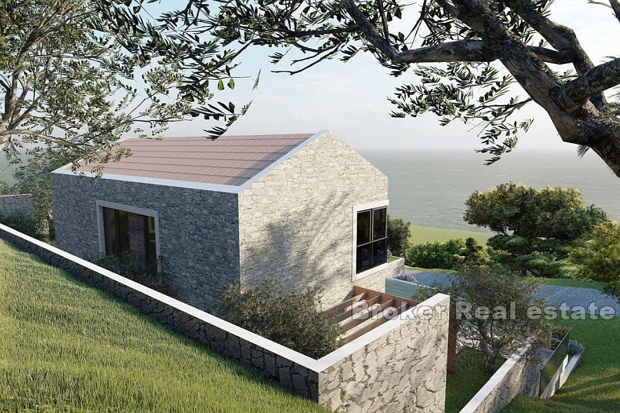 Wyspa Hvar - Teren z ruinami i otwartym widokiem na morze