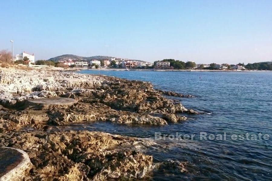 Šibenik - Građevinsko zemljište u blizini mora