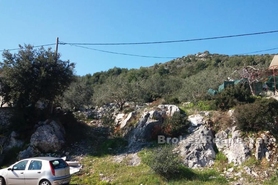 Nära Trogir - Byggnadsmark med havsutsikt