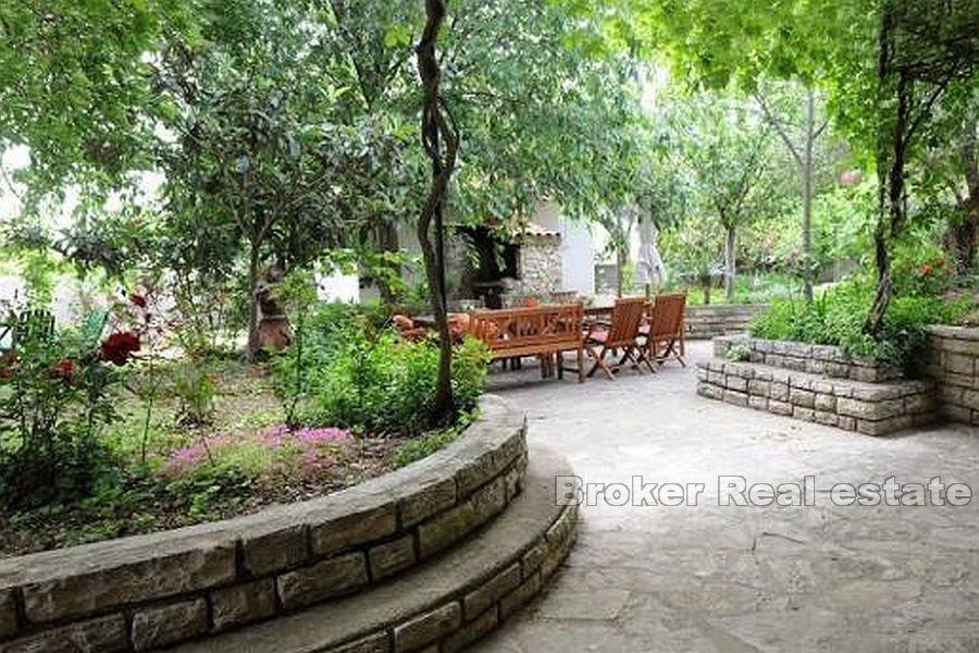 Sibenik - Beautiful house 30 meters from the sea