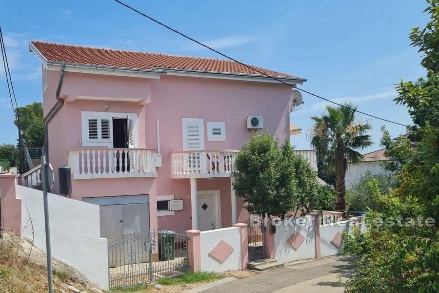 Zadar - Apartment house with sea view