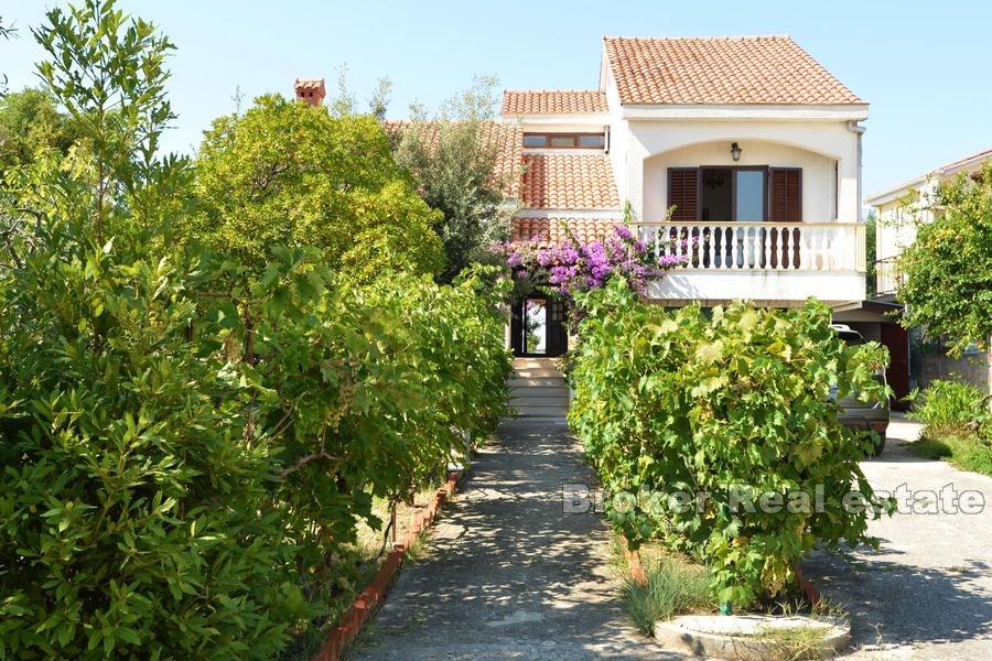 Près de Zadar - Maison au premier rang de la mer