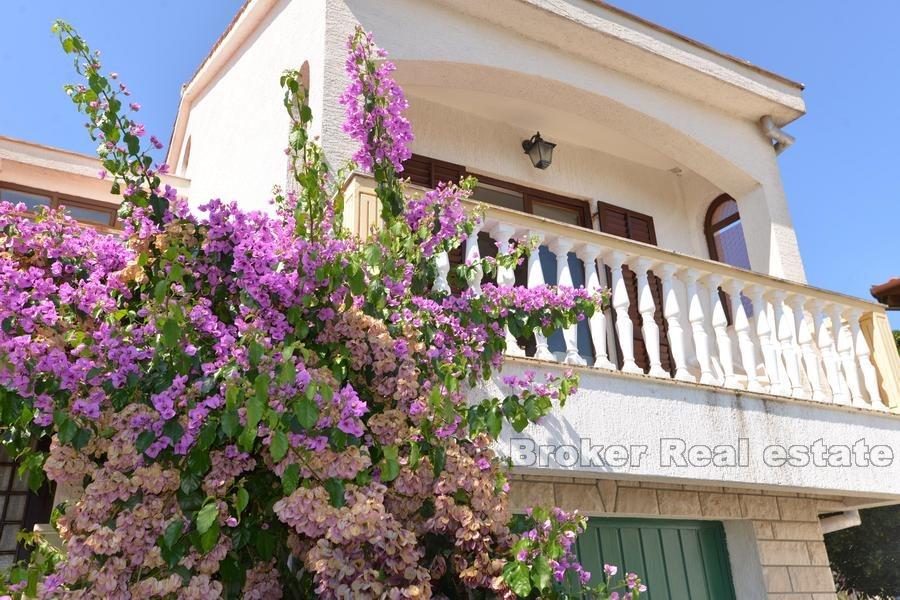 Près de Zadar - Maison au premier rang de la mer