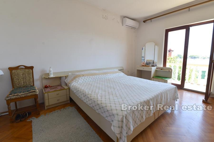 Près de Zadar - Maison au premier rang de la mer