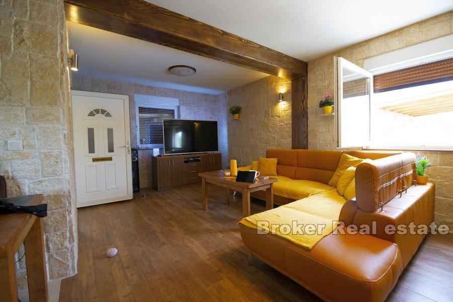 Near Zadar - Stone villa with a view of Velebit