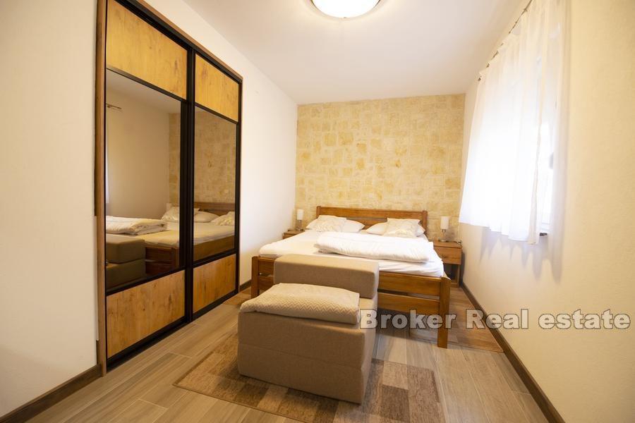 Near Zadar - Stone villa with a view of Velebit