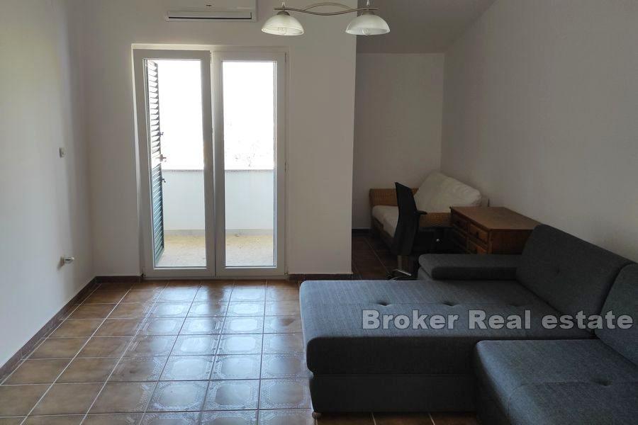 Near Zadar - Semi-detached house with sea view