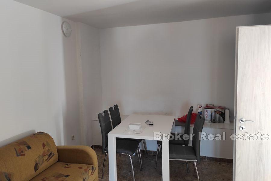 Near Zadar - Semi-detached house with sea view