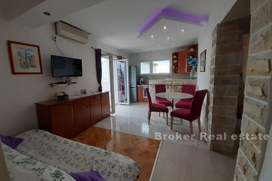 Ostrov Čiovo - Apartmánový dům s výhledem na moře